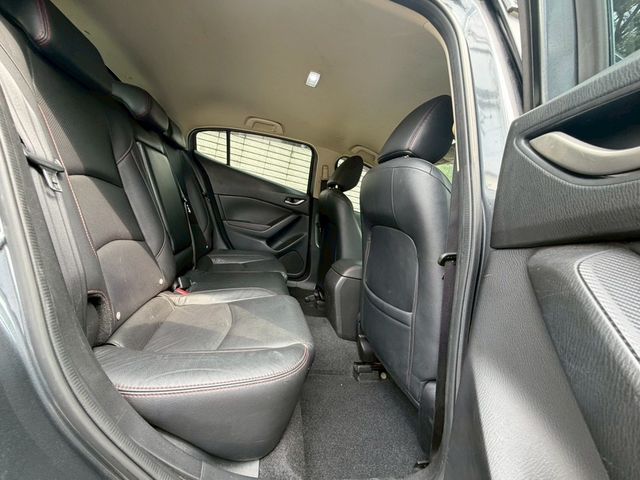 MAZDA馬自達 MAZDA 3  第5張相片