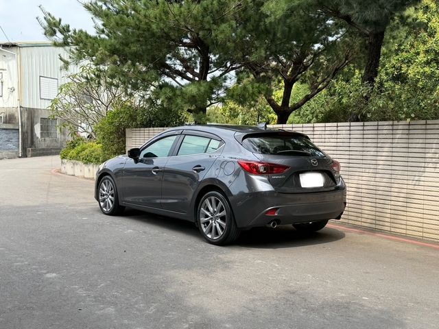MAZDA馬自達 MAZDA 3  第12張相片