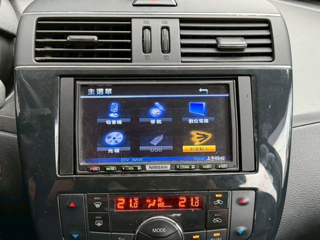 NISSAN日產 TIIDA  第7張相片