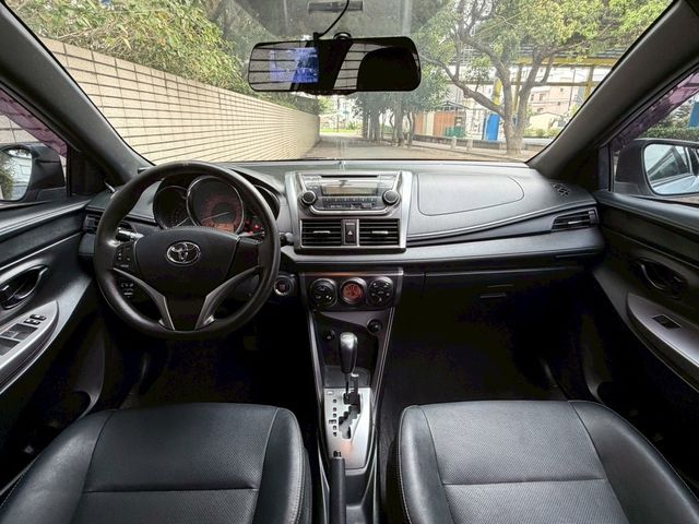 TOYOTA豐田 YARIS  第3張相片