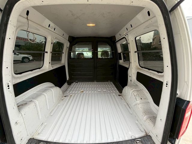 VOLKSWAGEN福斯 CADDY  第7張相片