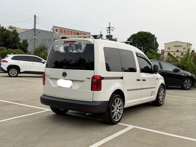 VOLKSWAGEN福斯 CADDY  第8張相片