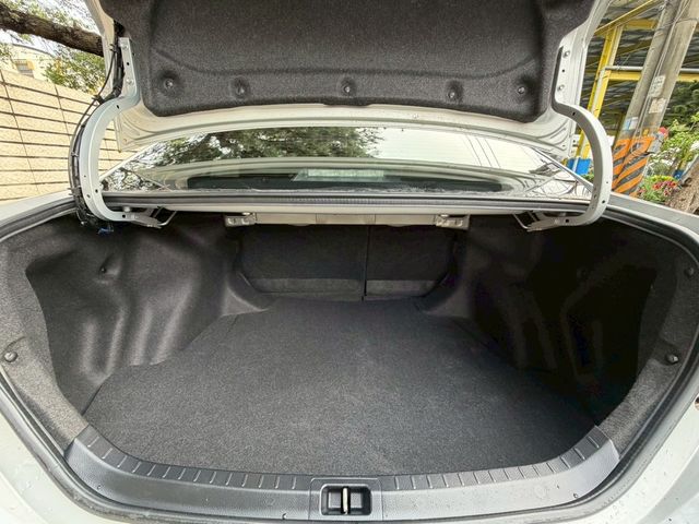 TOYOTA豐田 ALTIS  第12張相片
