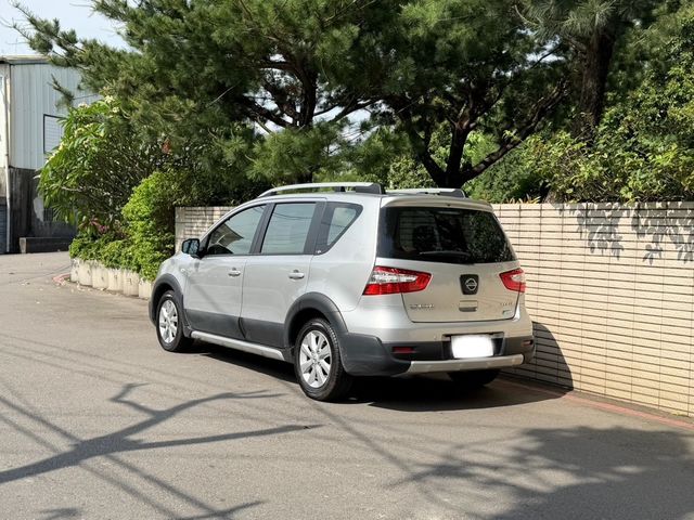 NISSAN日產 LIVINA  第11張相片