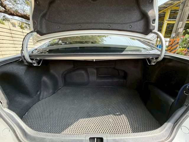 TOYOTA豐田 CAMRY HYBRID  第10張相片