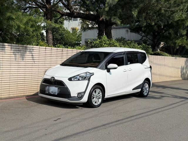 TOYOTA豐田 SIENTA  第2張相片
