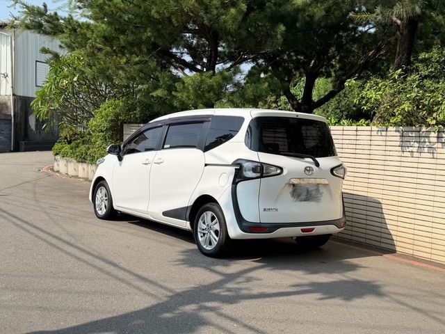 TOYOTA豐田 SIENTA  第10張相片