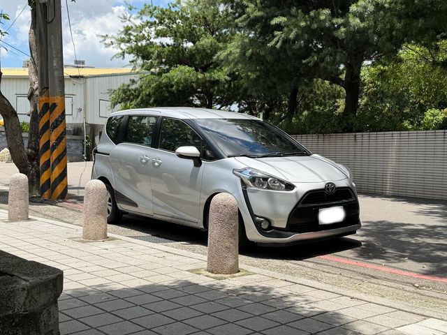 TOYOTA豐田 SIENTA  第1張相片