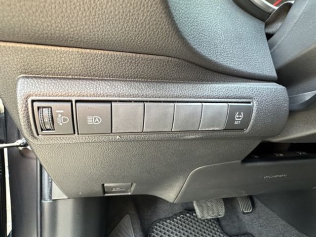 TOYOTA豐田 ALTIS  第7張相片