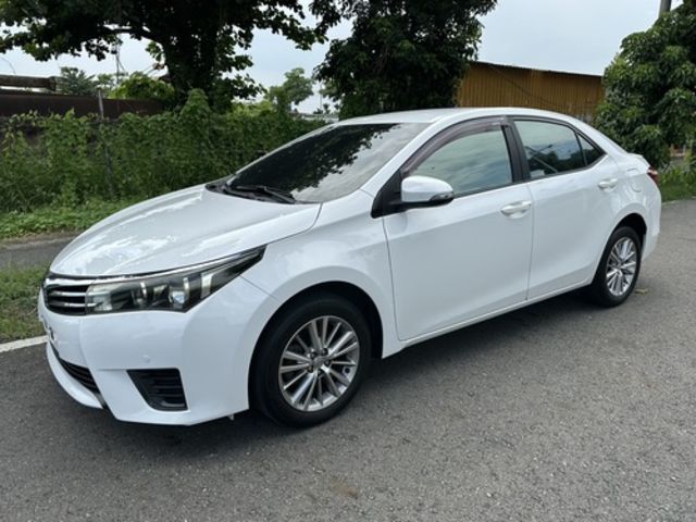 TOYOTA豐田 ALTIS  第1張相片