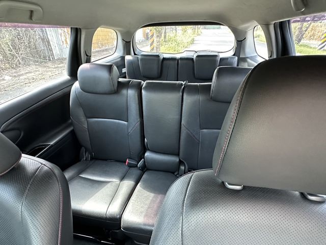 TOYOTA豐田 WISH  第15張相片