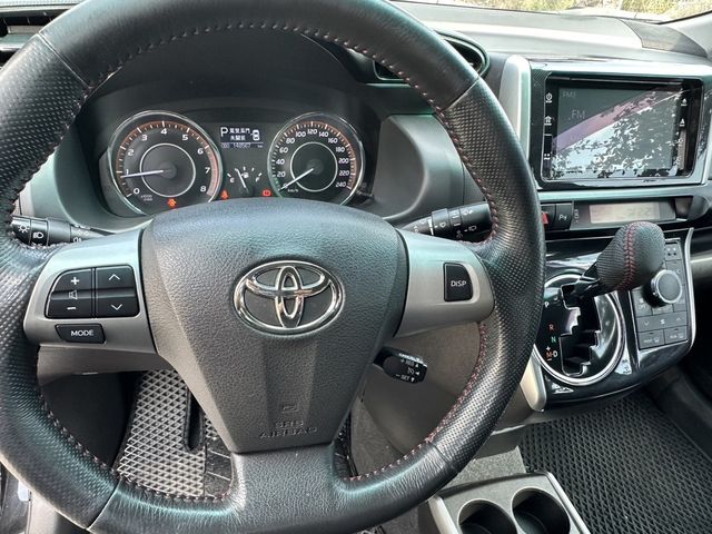 TOYOTA豐田 WISH  第19張相片
