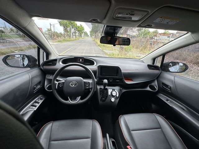TOYOTA豐田 SIENTA  第7張相片