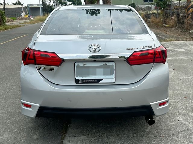 TOYOTA豐田 ALTIS  第2張相片