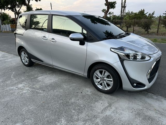 TOYOTA豐田 SIENTA  第2張相片