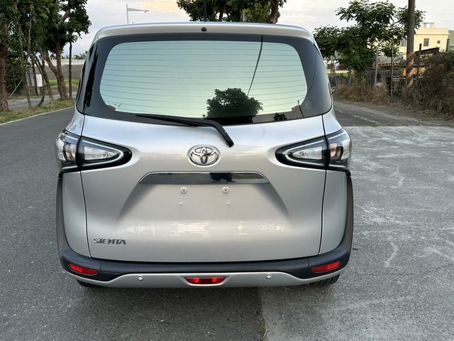 TOYOTA豐田 SIENTA  第4張相片
