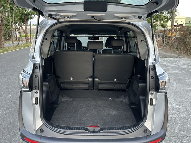 TOYOTA豐田 SIENTA  第5張相片