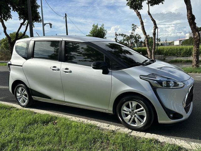 TOYOTA豐田 SIENTA  第3張相片