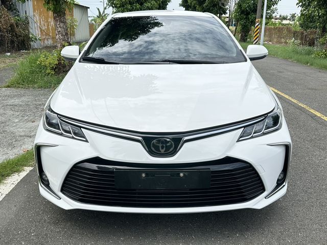 TOYOTA豐田 ALTIS  第1張相片
