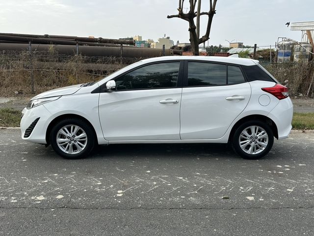 TOYOTA豐田 YARIS  第2張相片