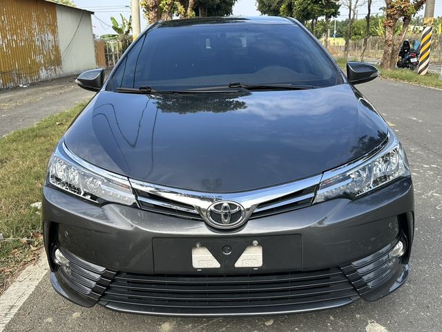 TOYOTA豐田 ALTIS  第1張相片