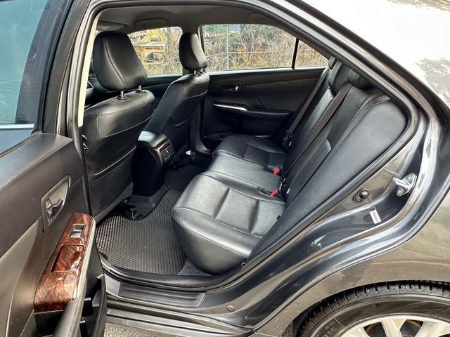 TOYOTA豐田 CAMRY  第5張相片