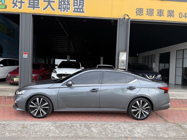 NISSAN日產 ALTIMA  第7張相片