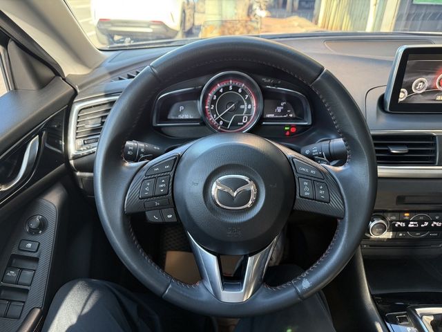 MAZDA馬自達 MAZDA 3  第12張相片