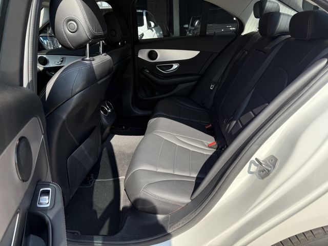 M-BENZ賓士 C200  第8張相片