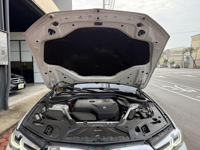BMW寶馬 530I  第6張相片
