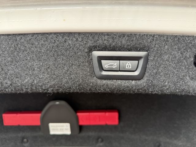 BMW寶馬 530I  第11張相片
