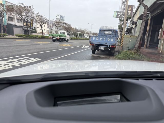BMW寶馬 530I  第19張相片