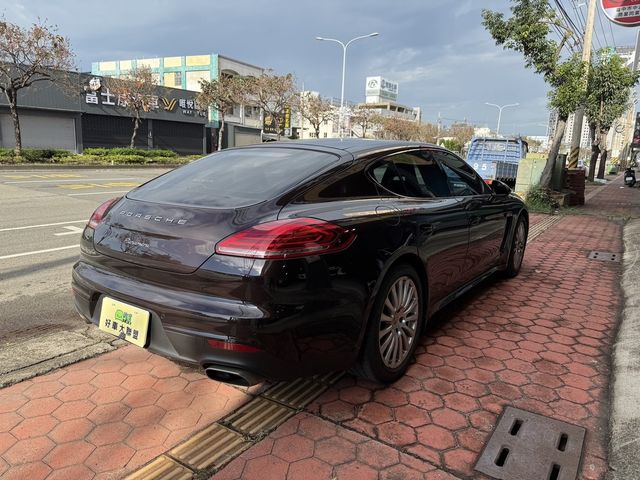 PORSCHE保時捷 PANAMERA  第3張相片
