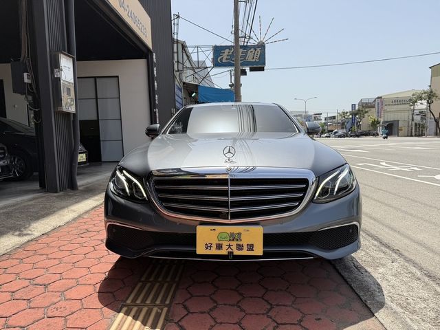 M-BENZ賓士 E250  第3張相片