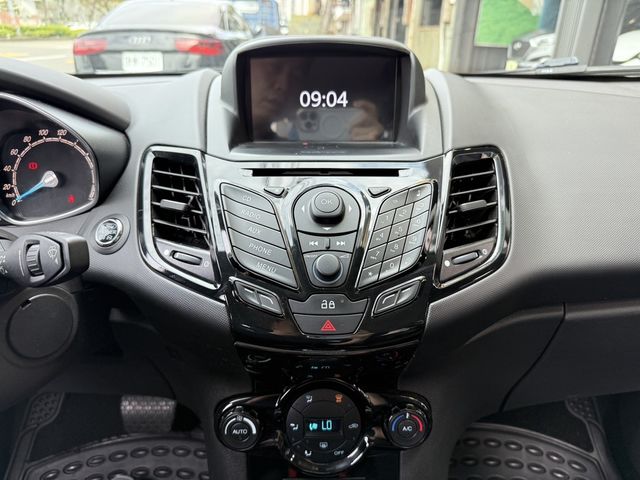 FORD福特 FIESTA  第12張相片