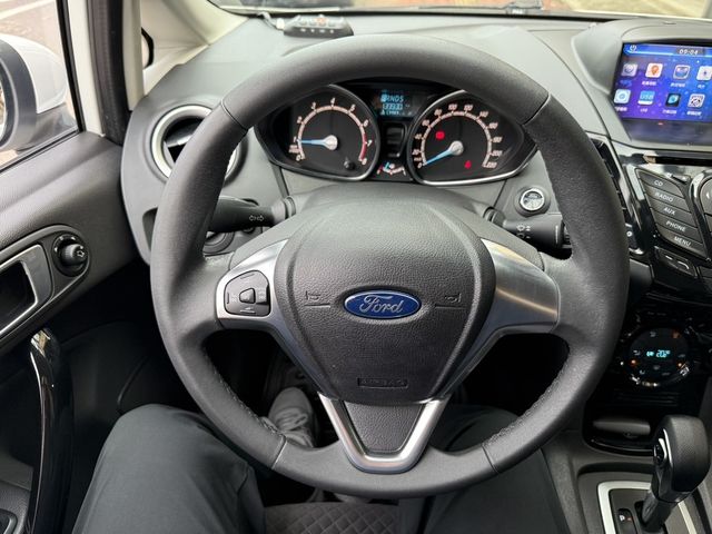 FORD福特 FIESTA  第15張相片