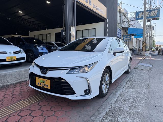 TOYOTA豐田 COROLLA ALTIS HYBRID  第1張相片