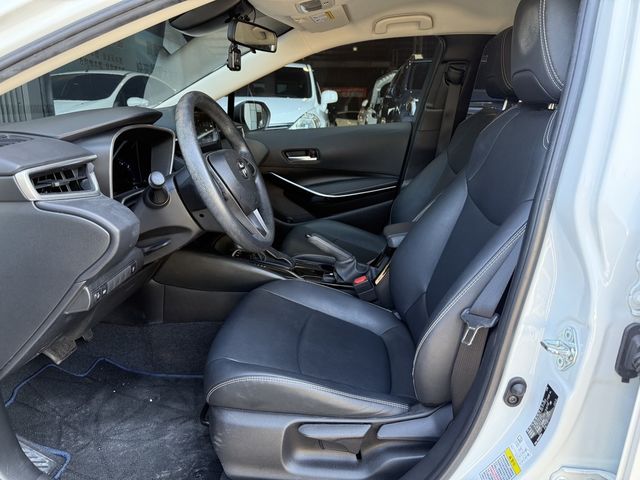 TOYOTA豐田 COROLLA ALTIS HYBRID  第7張相片
