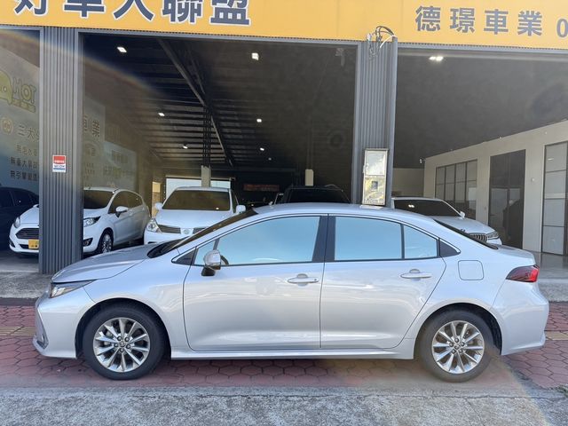 TOYOTA豐田 ALTIS  第7張相片