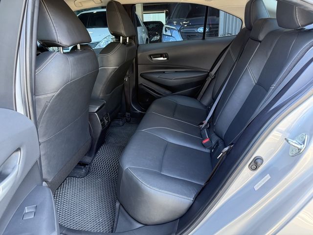 TOYOTA豐田 ALTIS  第9張相片