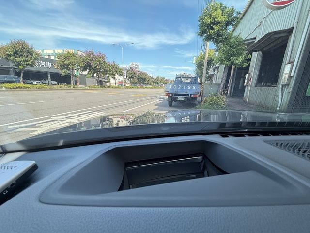BMW寶馬 730D  第19張相片