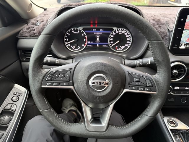 NISSAN日產 SENTRA  第15張相片