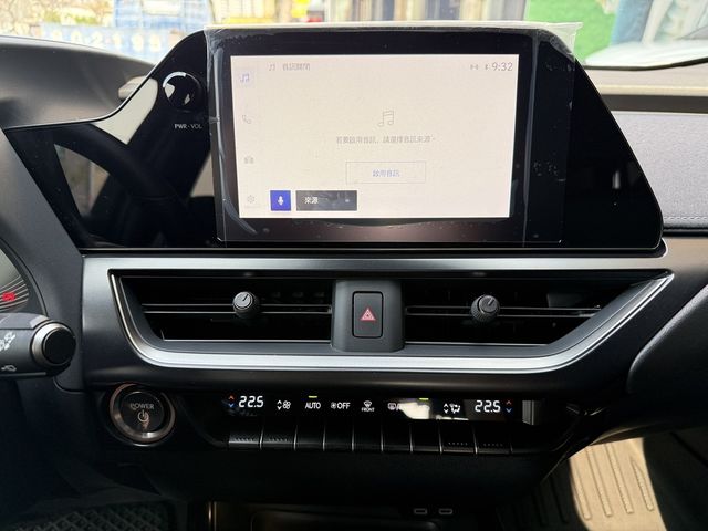 LEXUS凌志 UX250H  第10張相片