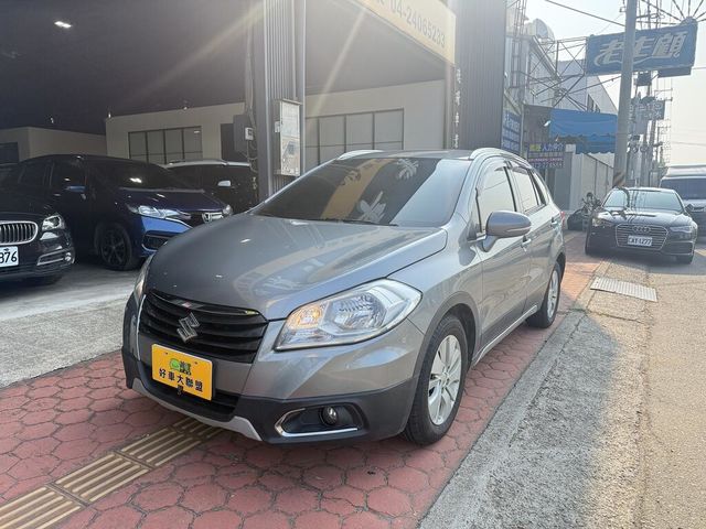 SUZUKI鈴木 SX4  第1張相片
