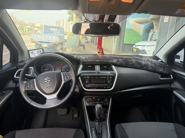 SUZUKI鈴木 SX4  第5張相片