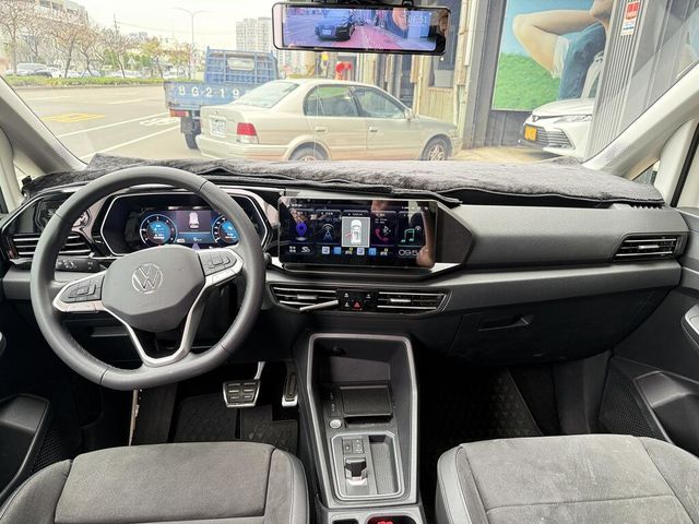 VOLKSWAGEN福斯 CADDY  第7張相片