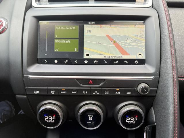 JAGUAR捷豹 E-PACE  第15張相片