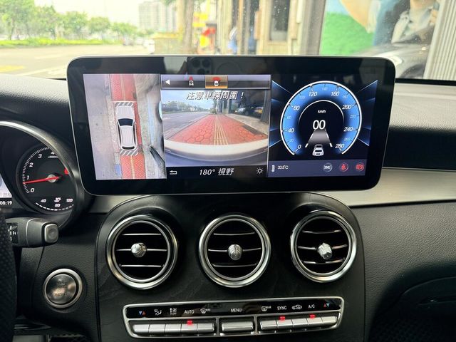 M-BENZ賓士 GLC250  第14張相片