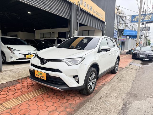 TOYOTA豐田 RAV4  第1張相片