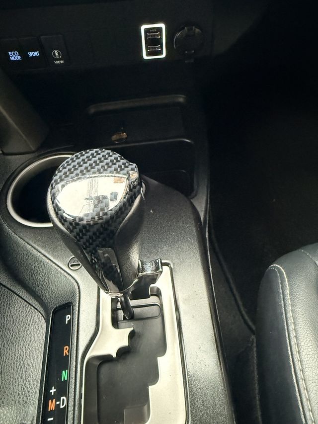 TOYOTA豐田 RAV4  第17張相片
